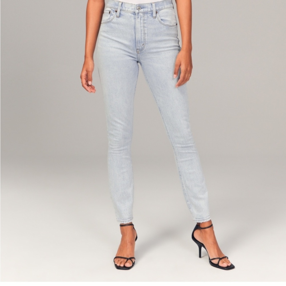 A&F Skinny High Rise